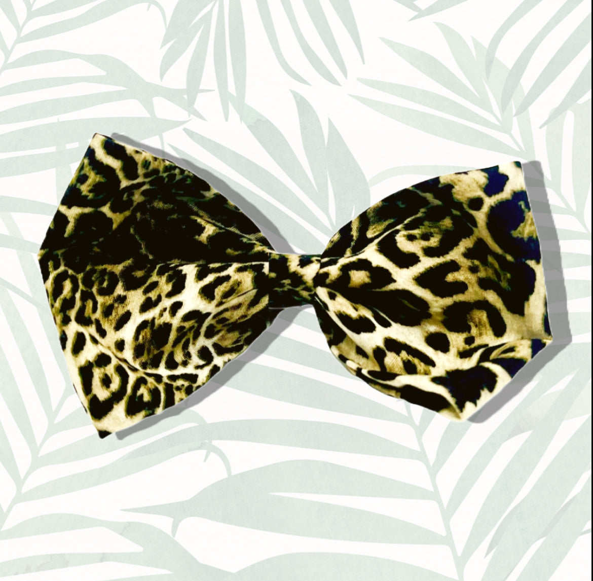 Leopard Bow